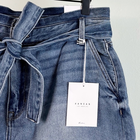NWT KanCan Paperbag High Waisted Tie Belt Jean Shorts - Picture 6 of 10